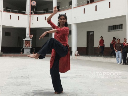 Solo Dance