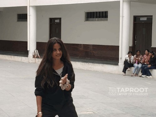 Solo Dance
