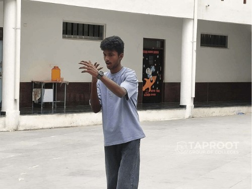 Solo Dance